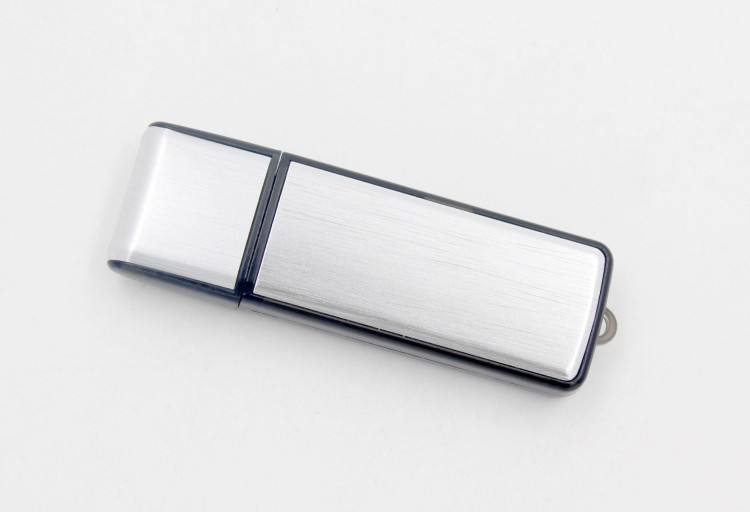 Mini dyktafon szpiegowski pendrive 8GB USB